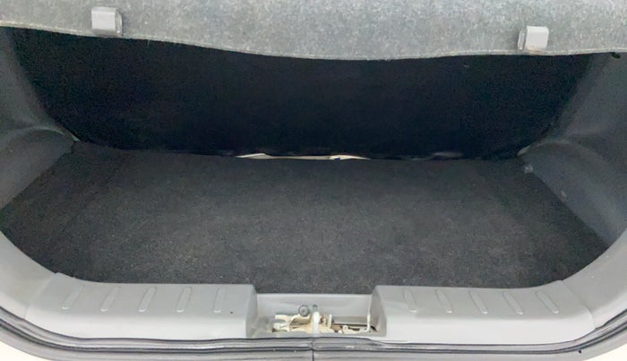 2015 Maruti Alto 800 VXI, Petrol, Manual, 47,374 km, Boot Inside View