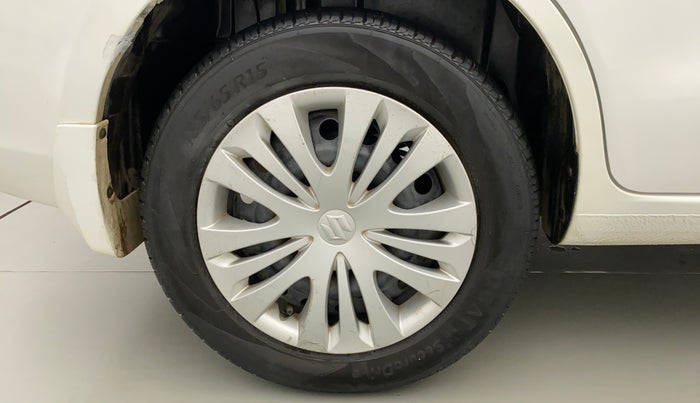 2014 Maruti Ertiga VXI, Petrol, Manual, 52,106 km, Right Rear Wheel
