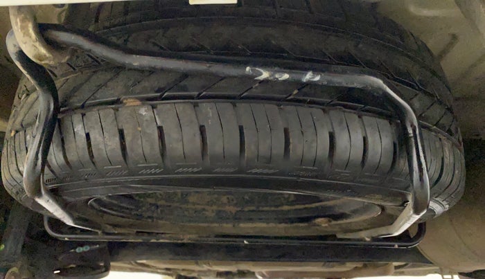 2014 Maruti Ertiga VXI, Petrol, Manual, 52,106 km, Spare Tyre