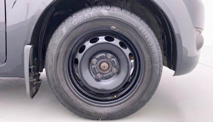 2011 Ford Figo 1.2 ZXI DURATEC, Petrol, Manual, 72,108 km, Right Front Wheel