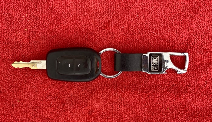 2018 Datsun Redi Go T (O), Petrol, Manual, 90,823 km, Key Close Up