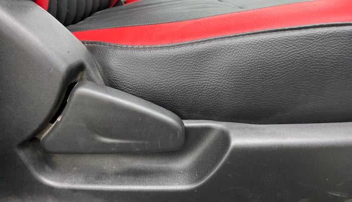 2018 Datsun Redi Go T (O), Petrol, Manual, 90,823 km, Driver Side Adjustment Panel