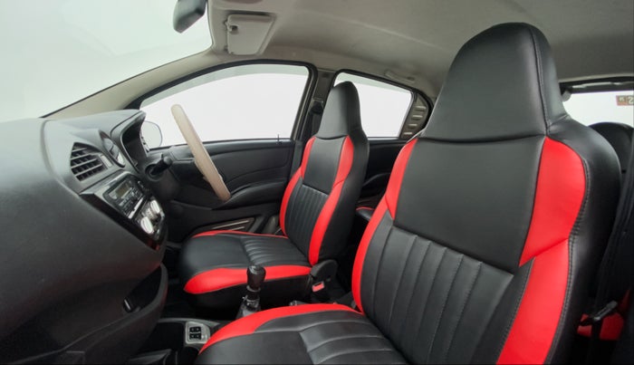 2018 Datsun Redi Go T (O), Petrol, Manual, 90,823 km, Right Side Front Door Cabin