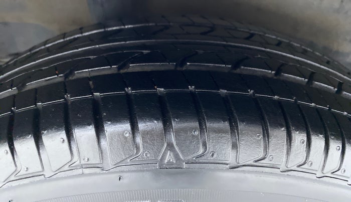 2015 Honda City VX CVT PETROL, Petrol, Automatic, 94,529 km, Right Rear Tyre Tread