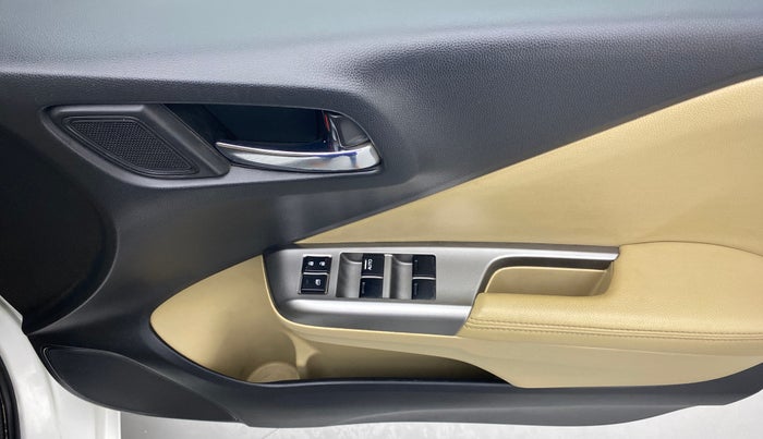 2015 Honda City VX CVT PETROL, Petrol, Automatic, 94,529 km, Driver Side Door Panels Control