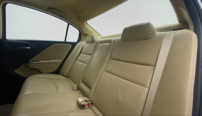 2015 Honda City VX CVT PETROL, Petrol, Automatic, 94,529 km, Right Side Rear Door Cabin