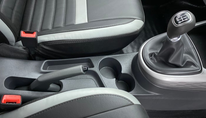 2020 Hyundai GRAND I10 NIOS SPORTZ PETROL, Petrol, Manual, 10,996 km, Gear Lever