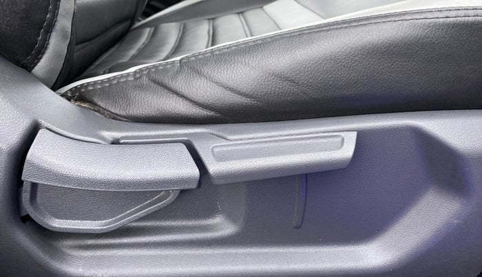2020 Hyundai GRAND I10 NIOS SPORTZ PETROL, Petrol, Manual, 10,996 km, Driver Side Adjustment Panel