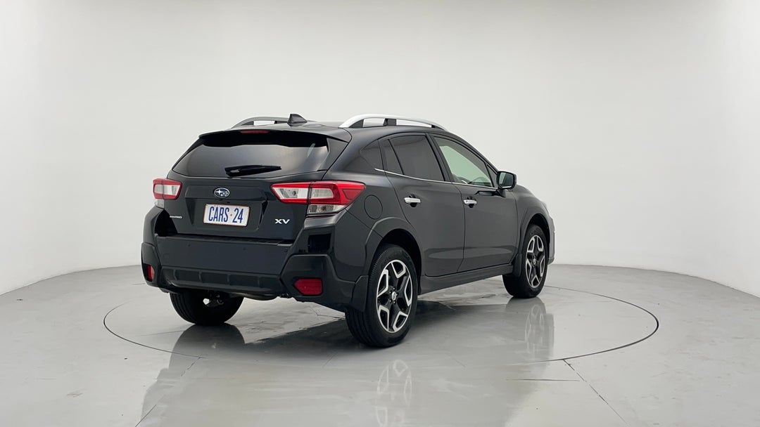 Right Back Diagonal (45- Degree) View