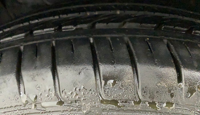 2016 Hyundai Creta SX PLUS 1.6 PETROL, Petrol, Manual, 14,146 km, Left Front Tyre Tread