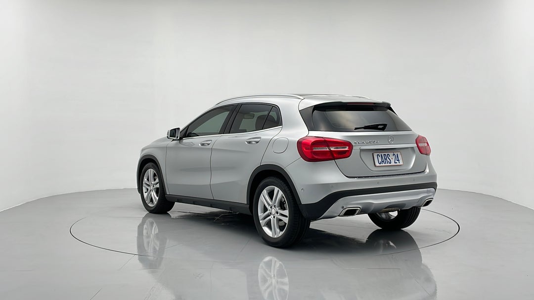 2016 Mercedes-benz GLA 200 D, Automatic, 82200 km, Left Back Diagonal (45- Degree) View