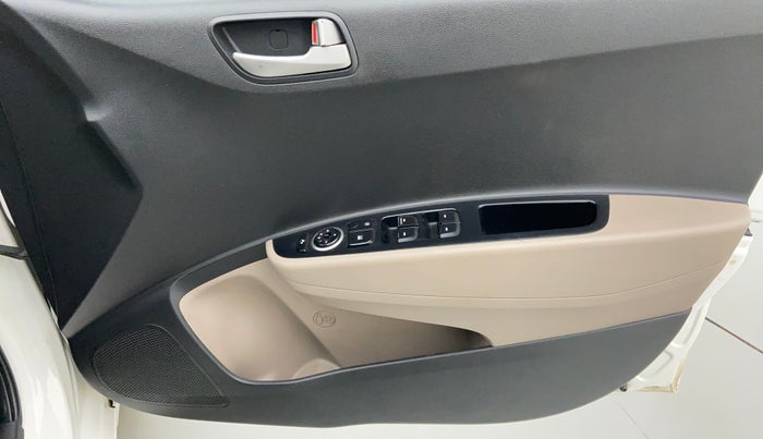 2014 Hyundai Xcent S 1.2 OPT, Petrol, Manual, 40,966 km, Driver Side Door Panels Control
