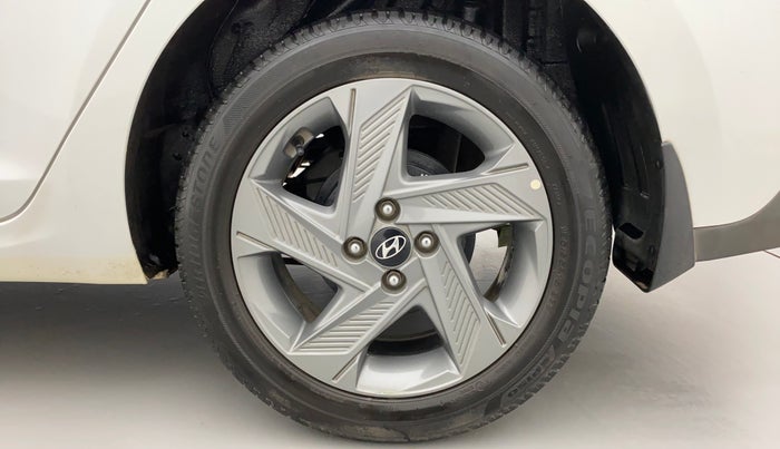 2020 Hyundai Verna SX 1.5 VTVT, Petrol, Manual, 27,279 km, Left Rear Wheel