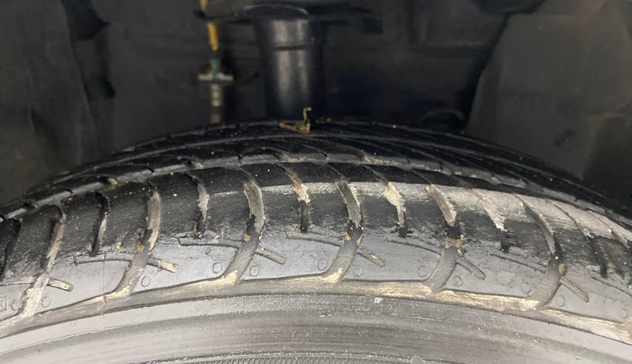 2019 Datsun Go T(O), Petrol, Manual, 22,744 km, Right Front Tyre Tread