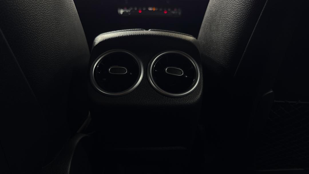 2021 Mercedes-amg A35 4matic, Automatic, 36519 km, Rear A/C Vent
