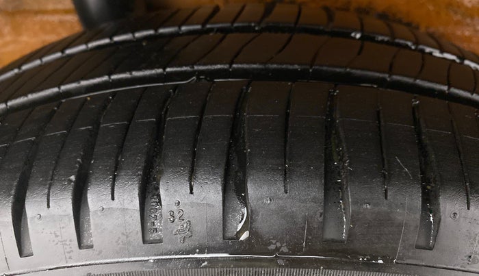 2019 Maruti S PRESSO VXI+, Petrol, Manual, 23,677 km, Right Rear Tyre Tread