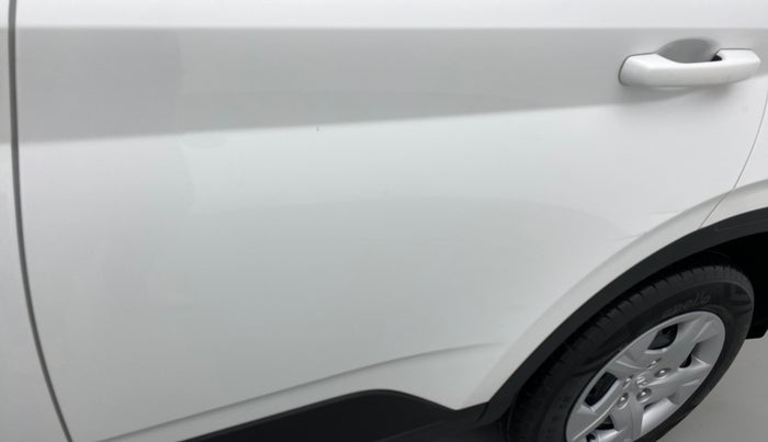 2022 Hyundai VENUE S 1.2, Petrol, Manual, 19,395 km, Rear left door - Minor scratches
