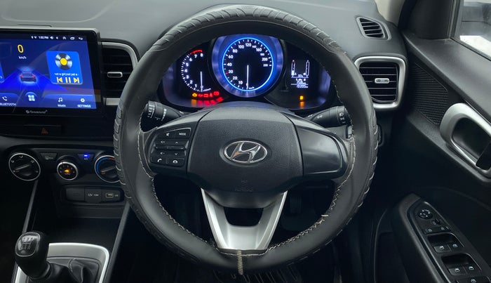 2022 Hyundai VENUE S 1.2, Petrol, Manual, 19,395 km, Steering Wheel Close Up