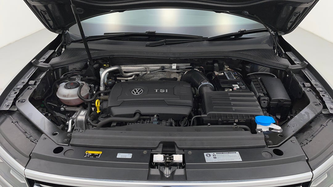 Open Bonnet (Engine)