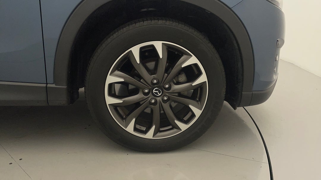 2015 Mazda CX-5 Akera (4x4), Automatic, 125614 km, Right Front Wheel