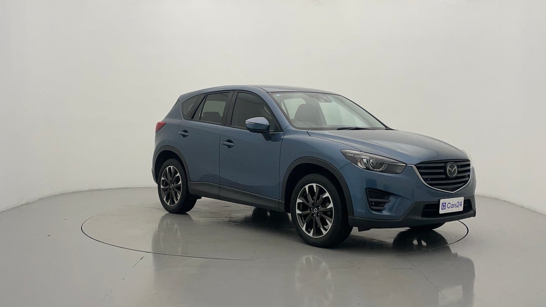 2015 Mazda CX-5 Akera (4x4), Automatic, 125614 km, Right Front Diagonal (45- Degree) View