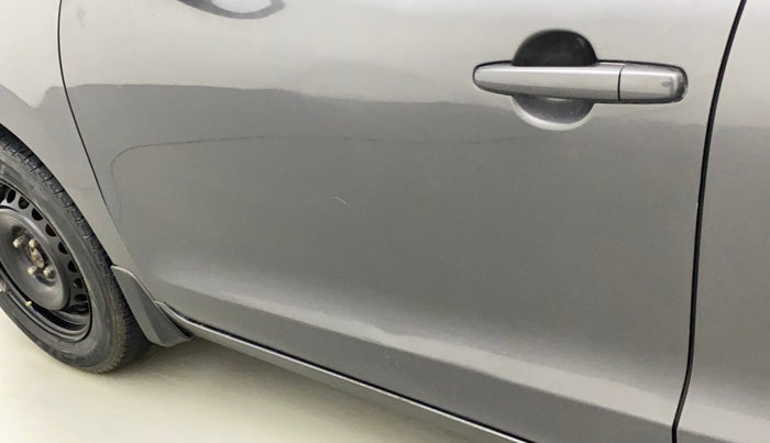 2015 Maruti Baleno DELTA PETROL 1.2, Petrol, Manual, 75,221 km, Front passenger door - Minor scratches