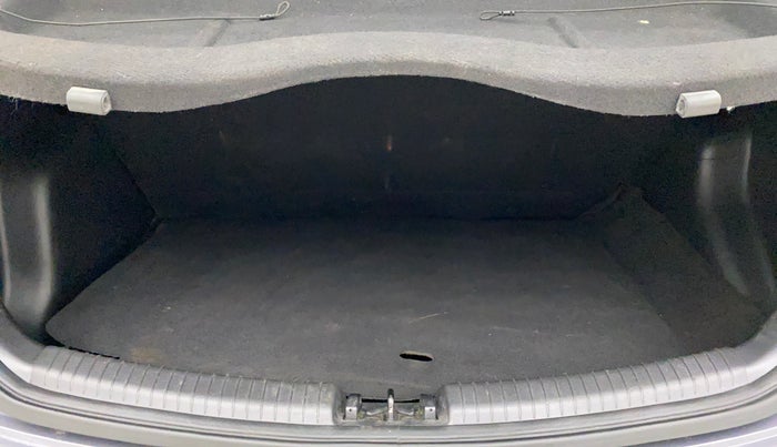 2018 Hyundai Grand i10 SPORTZ 1.2 KAPPA VTVT, Petrol, Manual, 17,329 km, Boot Inside