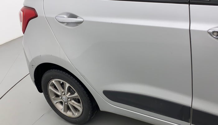 2016 Hyundai Grand i10 ASTA (O) AT 1.2 KAPPA VTVT, Petrol, Automatic, 43,385 km, Right rear door - Minor scratches