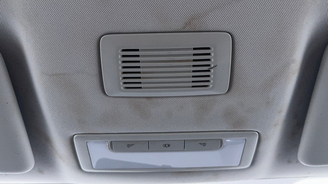 On-Roof Controls/Sunglass holder