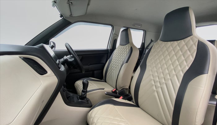 2019 Maruti New Wagon-R VXI 1.2L, Petrol, Manual, 20,897 km, Right Side Front Door Cabin