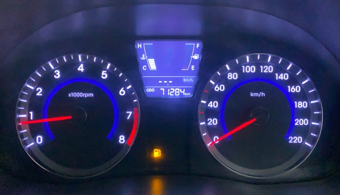 2016 Hyundai Verna FLUIDIC 1.4 VTVT, Petrol, Manual, 71,322 km, Odometer Image