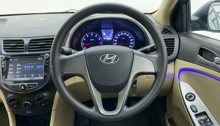 2016 Hyundai Verna FLUIDIC 1.4 VTVT, Petrol, Manual, 71,322 km, Steering Wheel Close Up