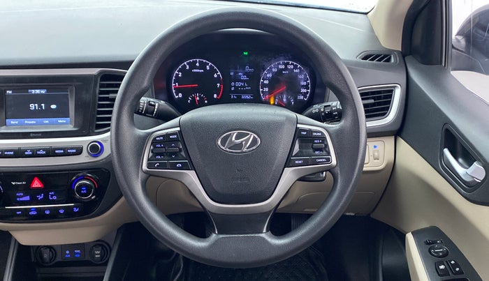 2018 Hyundai Verna 1.4 VTVT EX, Petrol, Manual, 32,296 km, Steering Wheel Close Up