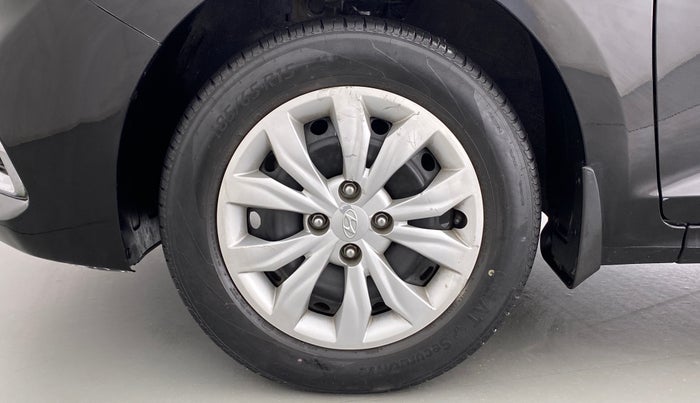 2018 Hyundai Verna 1.4 VTVT EX, Petrol, Manual, 32,296 km, Left Front Wheel