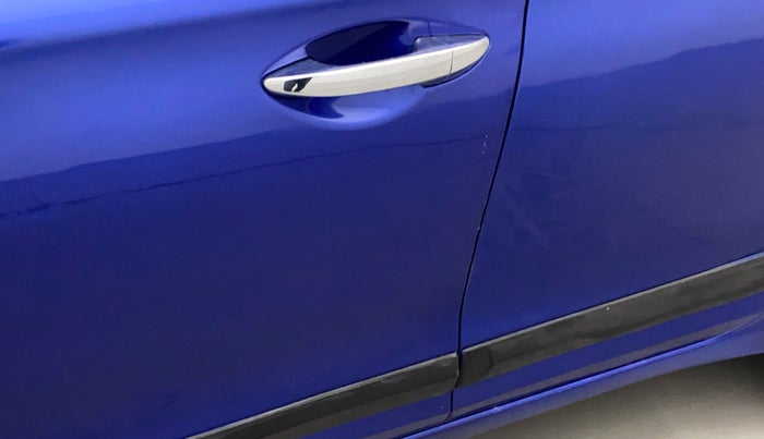 2015 Hyundai Elite i20 ASTA 1.2, Petrol, Manual, 89,816 km, Front passenger door - Paint has faded