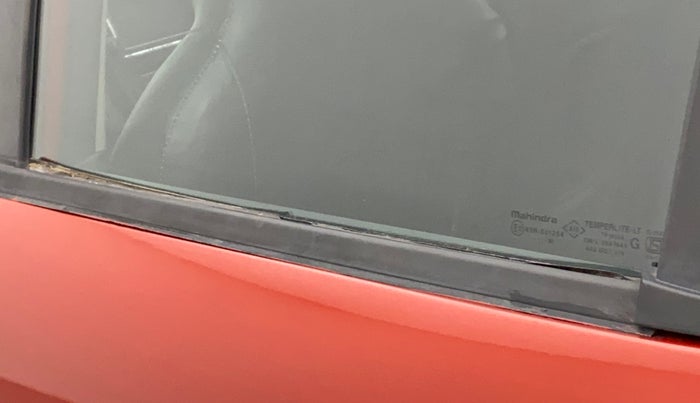 2018 Mahindra KUV 100 NXT K6+ P 6 STR, Petrol, Manual, 35,641 km, Rear left door - Weather strip has minor damage