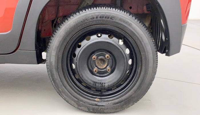 2018 Mahindra KUV 100 NXT K6+ P 6 STR, Petrol, Manual, 35,641 km, Left Rear Wheel