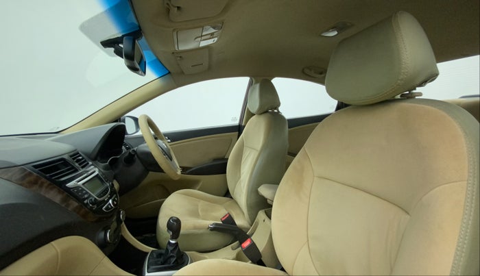 2014 Hyundai Verna FLUIDIC 1.6 VTVT SX, Petrol, Manual, 1,12,830 km, Right Side Front Door Cabin