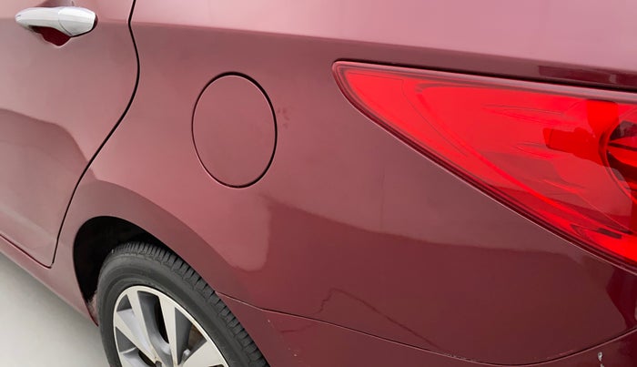 2014 Hyundai Verna FLUIDIC 1.6 VTVT SX, Petrol, Manual, 1,12,830 km, Left quarter panel - Minor scratches