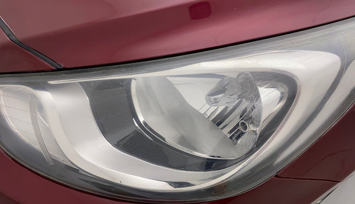 2014 Hyundai Verna FLUIDIC 1.6 VTVT SX, Petrol, Manual, 1,12,830 km, Left headlight - Minor scratches