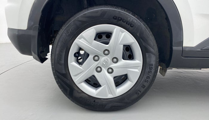 2020 Hyundai VENUE S MT 1.2 KAPPA, Petrol, Manual, 10,061 km, Right Rear Wheel