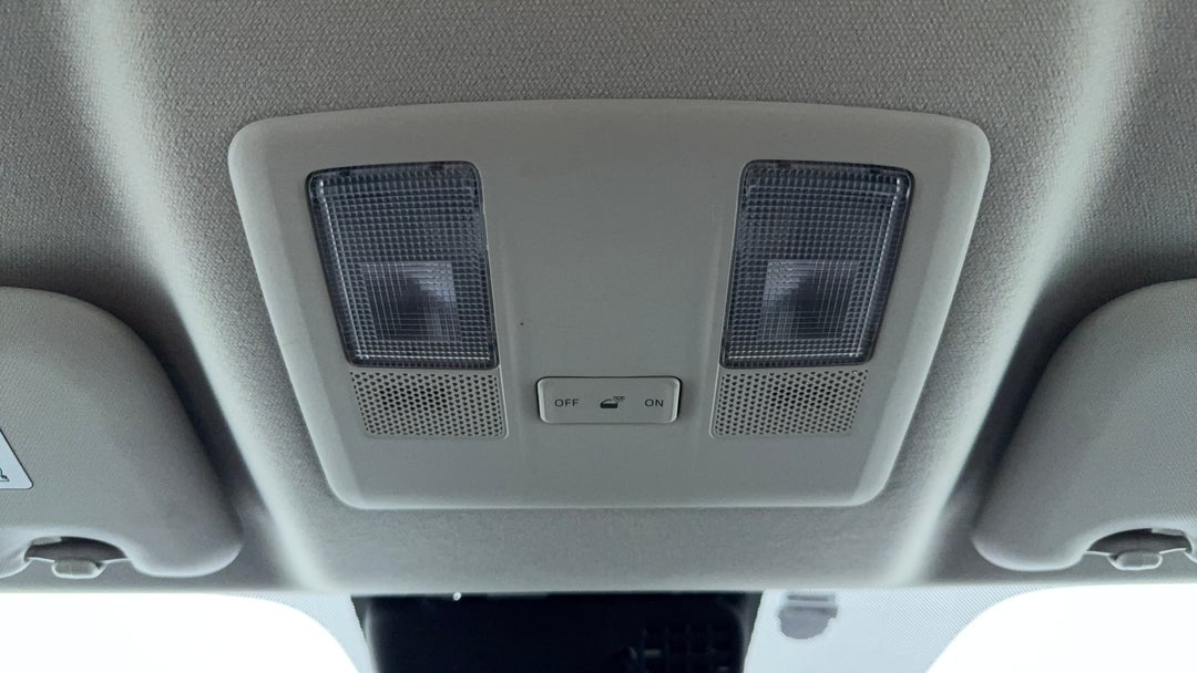 On-Roof Controls/Sunglass holder