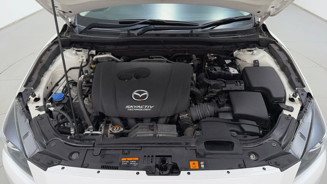 Open Bonnet (Engine)