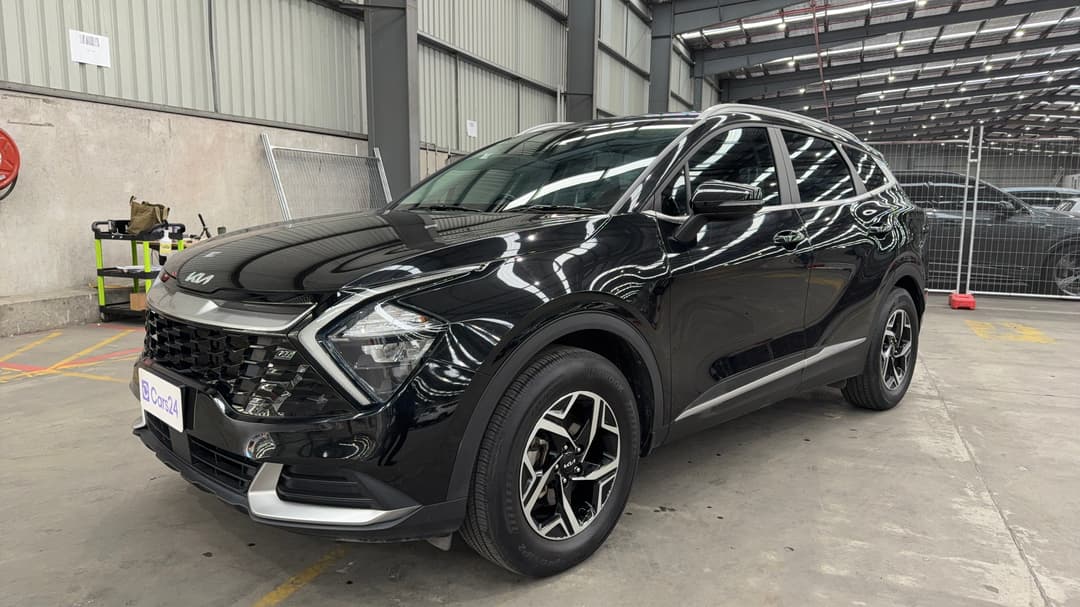 2022 Kia Sportage S (FWD), Automatic, 37270 km, Left Front Diagonal (45- Degree) View