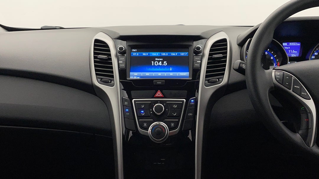 2016 Hyundai i30 Active, Automatic, 80023 km, Infotainment System