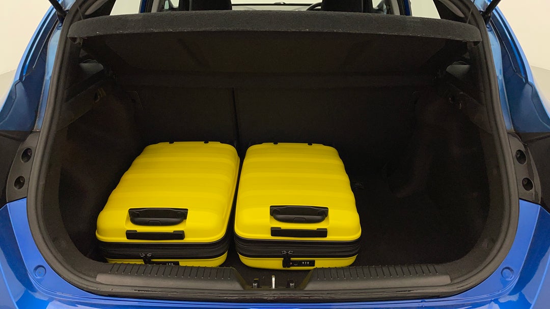 2016 Hyundai i30 Active, Automatic, 80023 km, Boot Inside View with Luggage