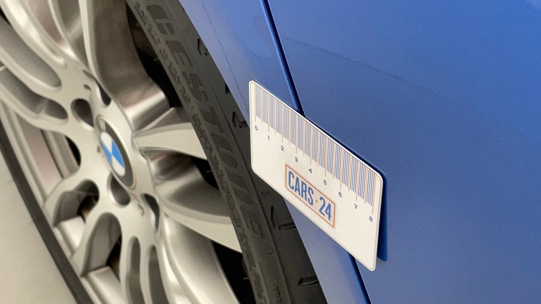 Quarter Panel Rear RHS Dent