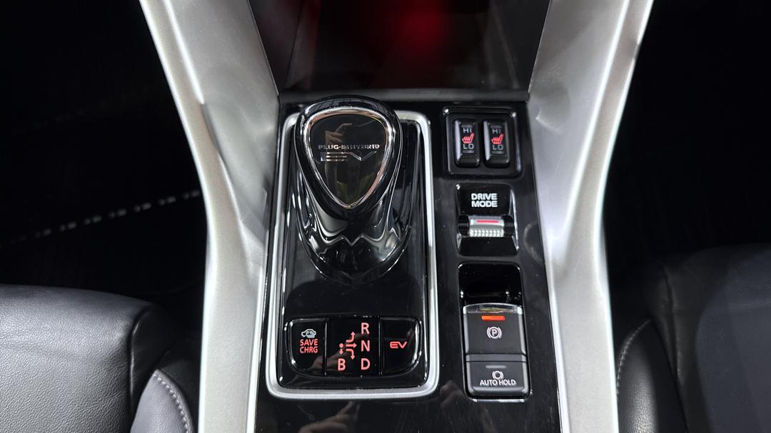 2024 Mitsubishi Eclipse Cross Exceed Phev (AWD), Automatic, 32174 km, Gear Lever 