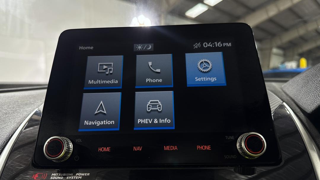 2024 Mitsubishi Eclipse Cross Exceed Phev (AWD), Automatic, 32174 km, Infotainment System