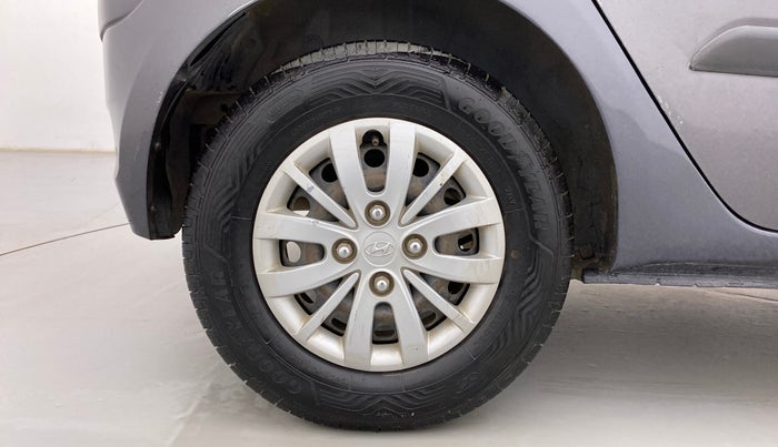 2013 Hyundai i10 MAGNA 1.1, Petrol, Manual, 77,460 km, Right Rear Wheel